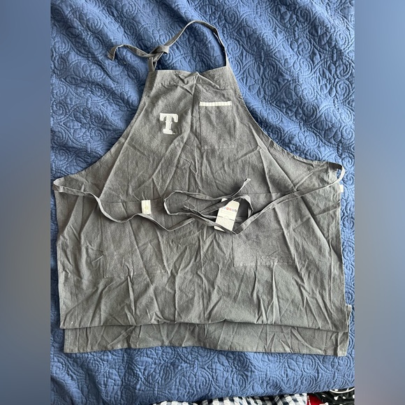 NWT Texas Rangers baseball cooking apron.  Linen.  Great for baking or grilling. - Picture 6 of 6
